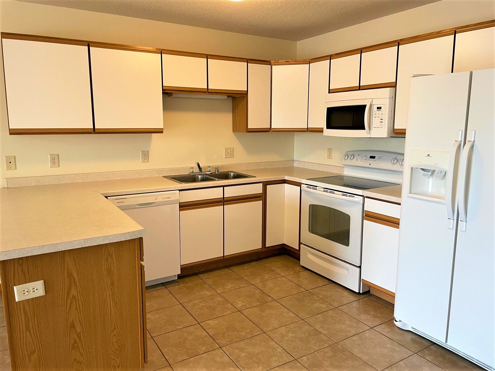 Brott 708 Angel Court 2 and 3 bedroom apartment, Holmen WI. 54636